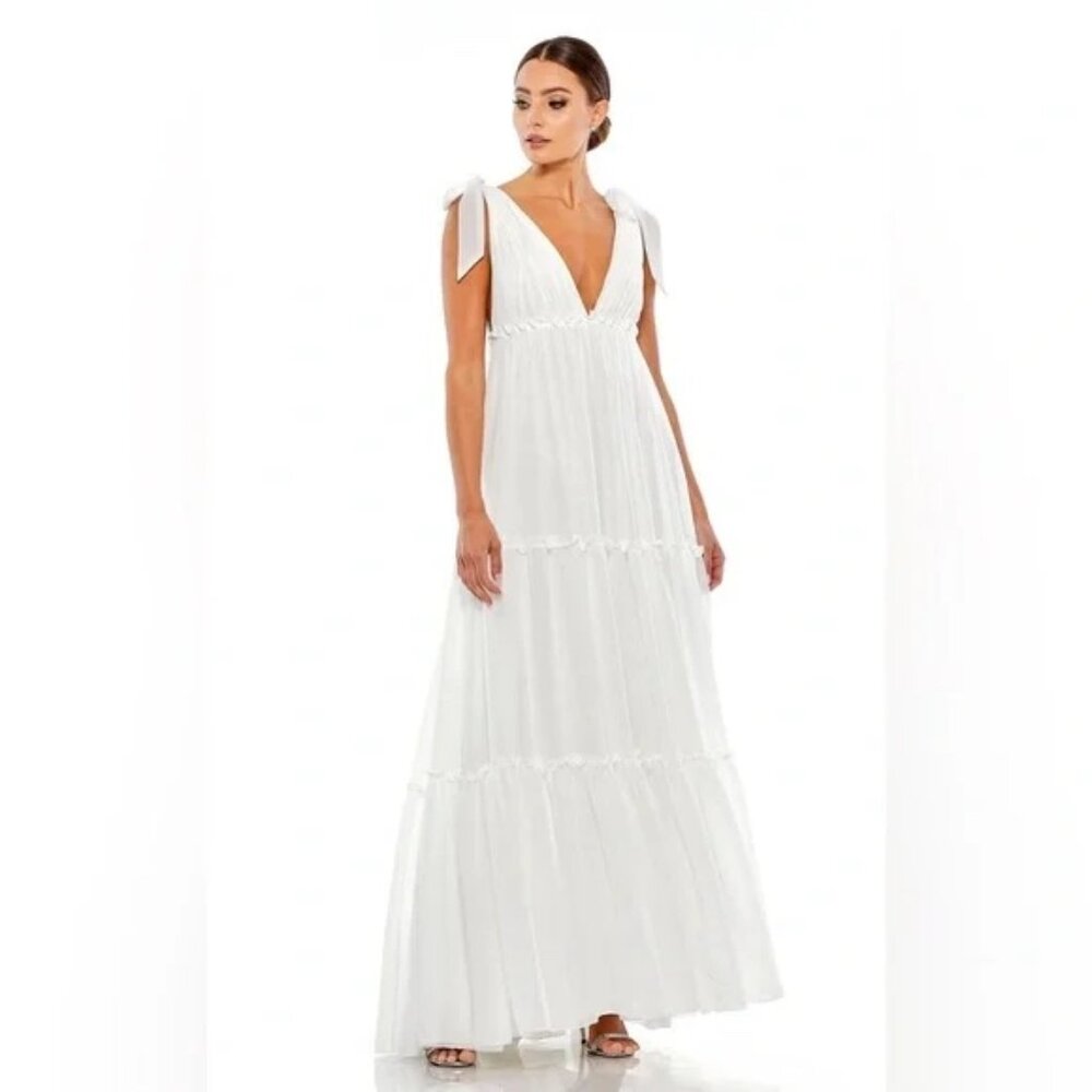 NWT | Mac Duggal 70188 Flowing tiered maxi dress with a plunging V Neckline 6